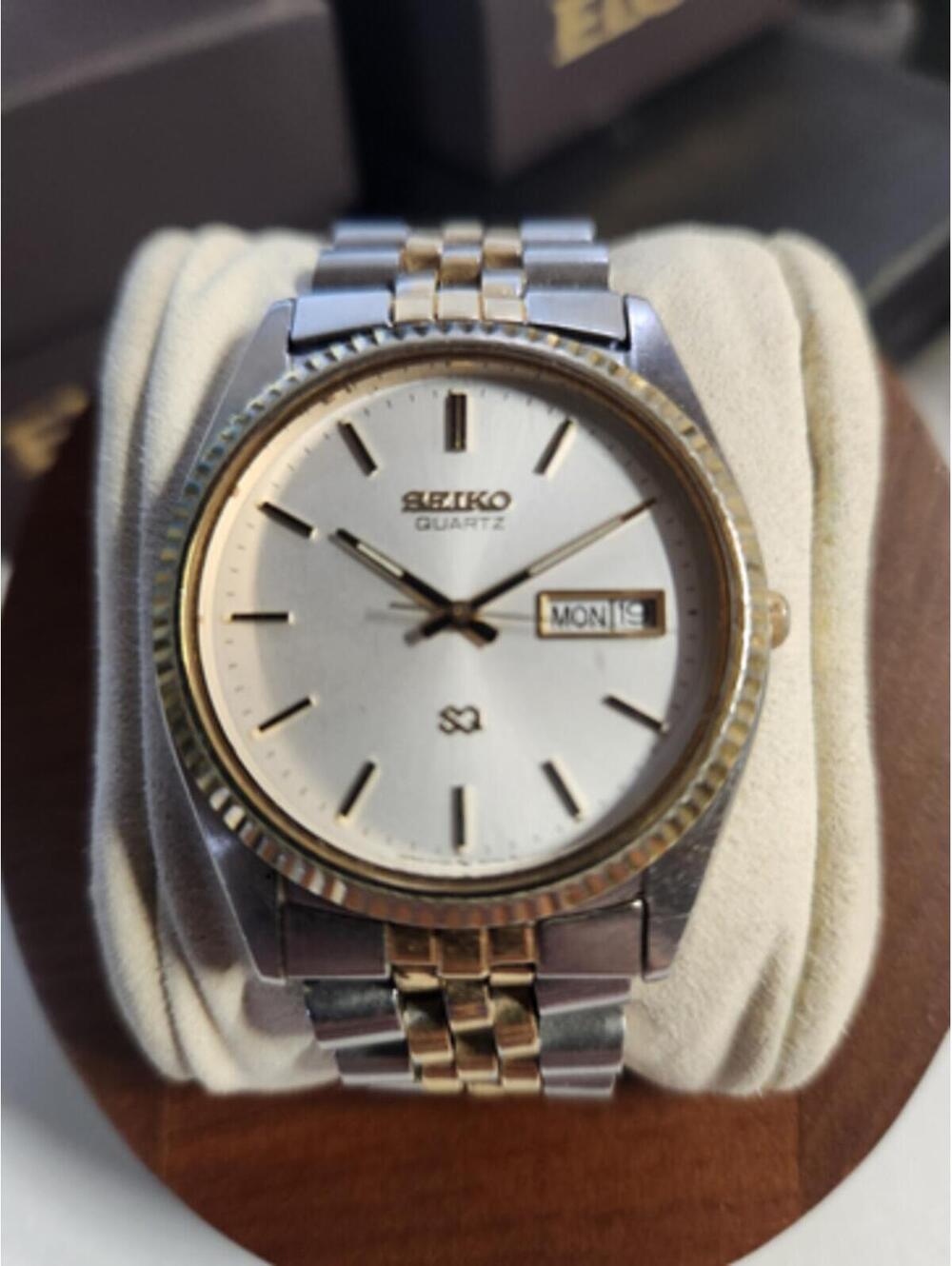 Seiko Quartz Two-Tone Stainless Steel Watch. New Sapphire crystal and battery.